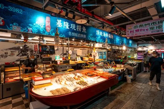 local shopping street near a large grocery store in Changwon city